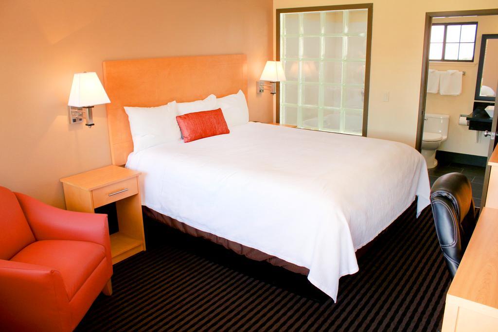 Travelodge By Wyndham Vallejo Zewnętrze zdjęcie