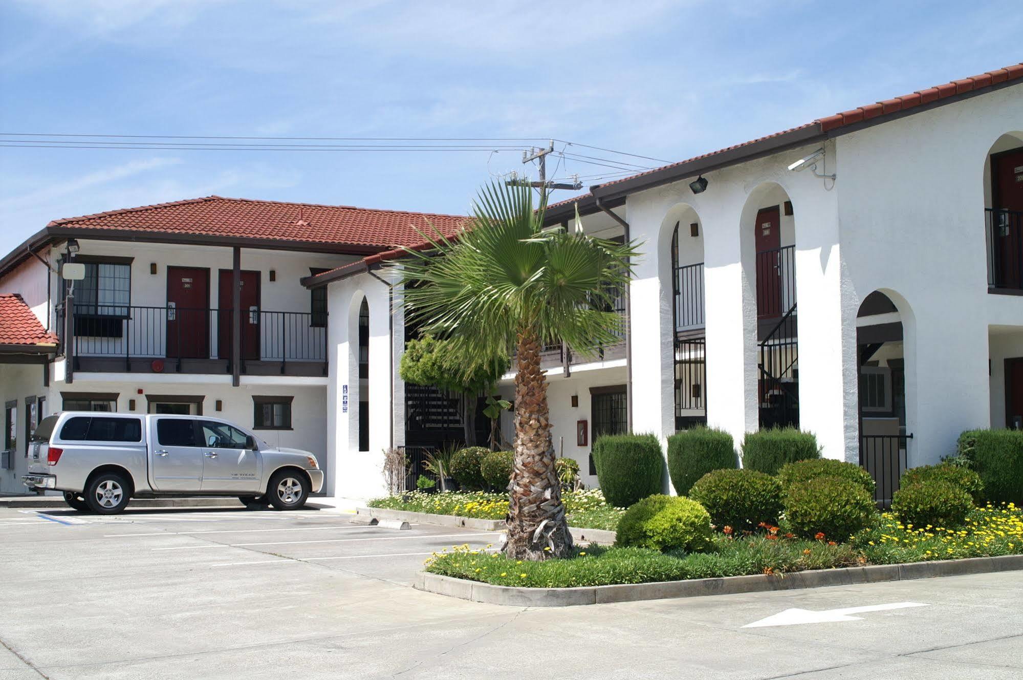 Travelodge By Wyndham Vallejo Zewnętrze zdjęcie